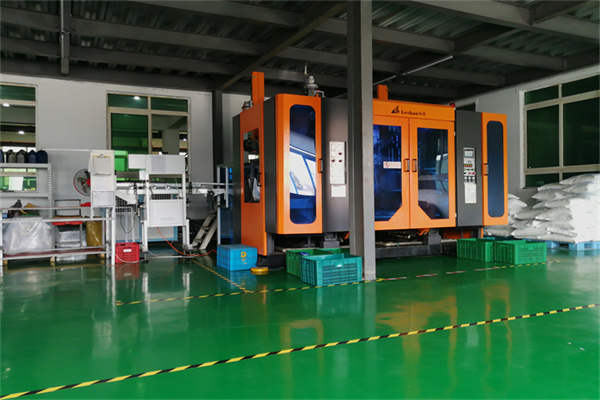 全自動(dòng)吹塑機