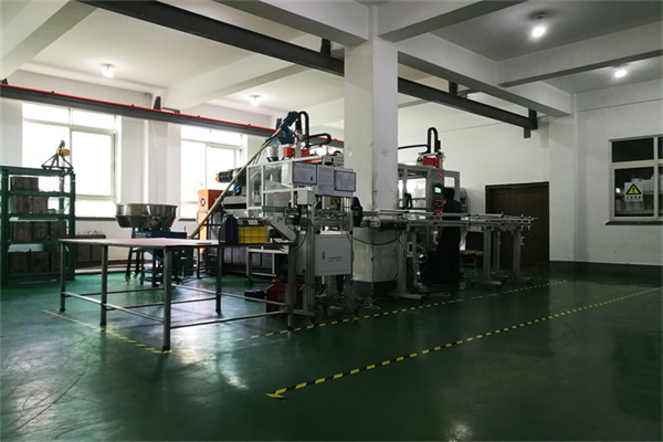 全自動(dòng)吹塑機